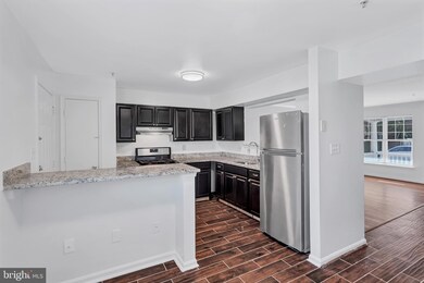 716 Vine St, Baltimore, MD 21201 - photo 5