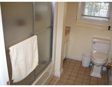 211 Chestnut St unit 211, Franklin, MA 02038 - photo 6