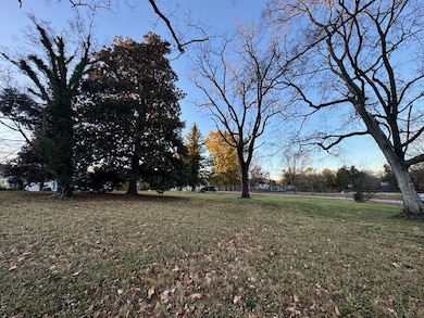 1615 College St, South Boston, VA 24592 - photo 2