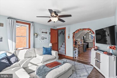 19 S 4th St, Mc Sherrystown, PA 17344 - photo 5