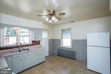 1950 Melvina Rd, Woodbury, NJ 08096 - photo 7