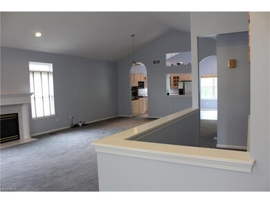 9318 Scottsdale Dr, Broadview Heights, OH 44147 - photo 2