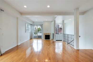 5027 Colfax Ave unit 1, North Hollywood, CA 91601 - photo 2