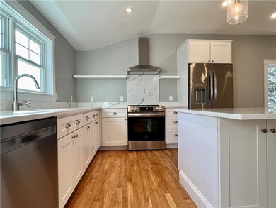 45 Trout Dr, Middletown, RI 02842 - photo 7