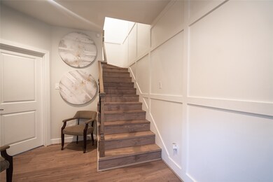 129 Knightsbridge Park Ln, Houston, TX 77018 - photo 6