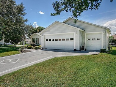 8470 SE 177th Bartram Loop, The Villages, FL 32162 - photo 4