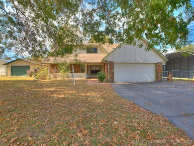 6708 S 257th East Ave, Broken Arrow, OK 74014 - photo 2