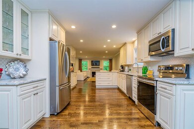 2 Strawberry Hill Rd, Bedford, NH 03110 - photo 7