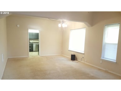 539 W Main St, Sheridan, OR 97378 - photo 6