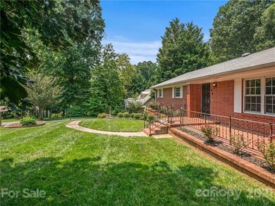 22 Stockwood Rd, Asheville, NC 28803 - photo 2