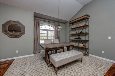 56 Mckenzie Dr, Bella Vista, AR 72715 - photo 5