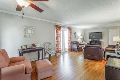 36 Stuart Rd. HD-40