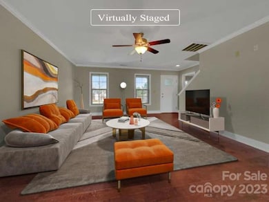 1562 Stonecroft Dr, Lincolnton, NC 28092 - photo 2