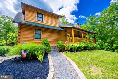 819 Cannon Dr, Berkeley Springs, WV 25411 - photo 4