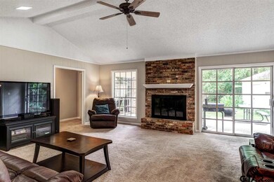 1521 1521 Yosemite Dr, Tyler, TX 75703 - photo 6