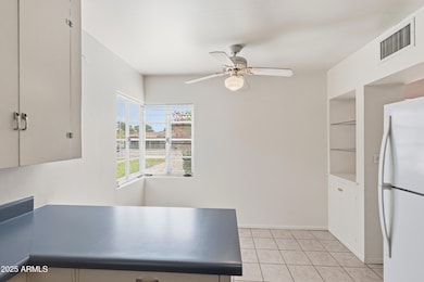 330 E Medlock Dr, Phoenix, AZ 85012 - photo 7