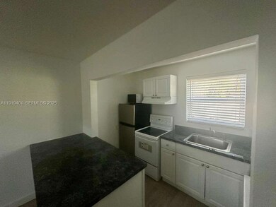 1150 SW 22nd St unit 1, Miami, FL 33129 - photo 5