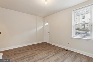 385 E Hector St, Conshohocken, PA 19428 - photo 3