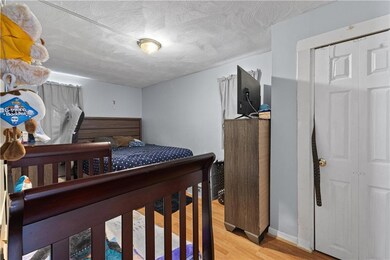 35 Steuben St, Providence, RI 02909 - photo 3