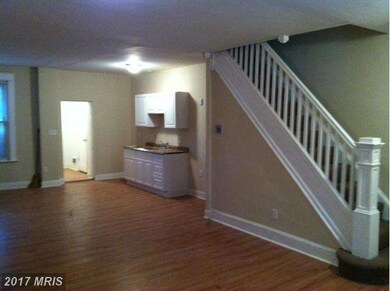 315 Marydell Rd, Baltimore, MD 21229 - photo 2