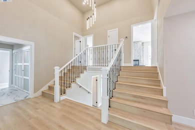 10745 Ridgeview Way, San Jose, CA 95127 - photo 5