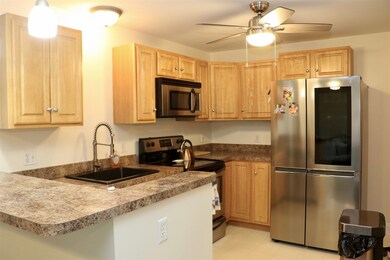 4 Deer St unit 5, Tilton, NH 03276 - photo 6