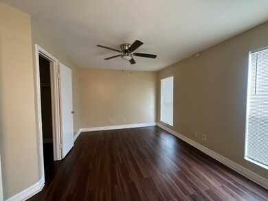 7200 T C Jester Blvd unit 1102, Houston, TX 77088 - photo 6