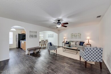 3702 Verde Gardens Cir, Jacksonville, FL 32218 - photo 6