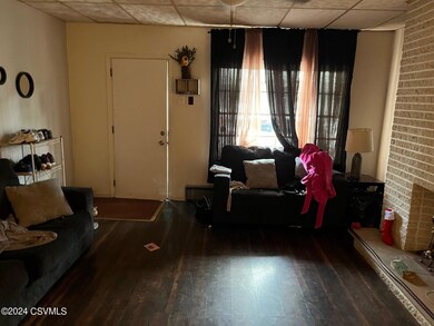 328 S Shamokin St, Shamokin, PA 17872 - photo 2