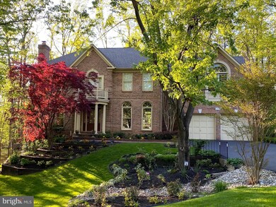 12720 Pond Crest Ln, Herndon, VA 20171 - photo 2