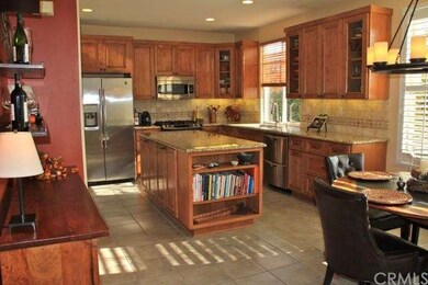 Gorgeous center island kitchen!