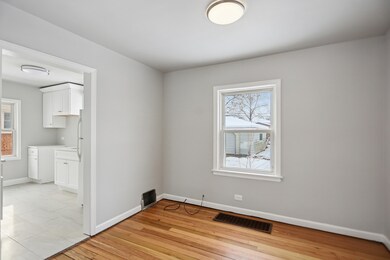 500 N Laverne Ave, Hillside, IL 60162 - photo 6