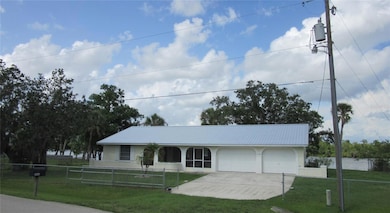 Front with river in background