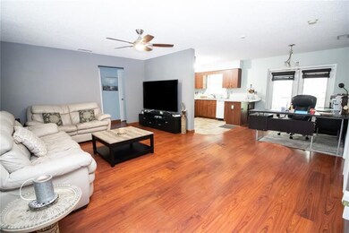 36400 Keystone Ave, Zephyrhills, FL 33541 - photo 6