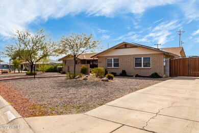 Wrap around RV drive