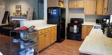 16 Walnut Hill Rd unit B, Amherst, NH 03031 - photo 3