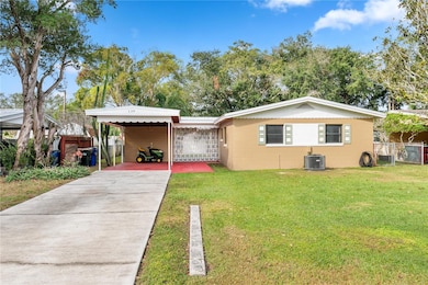 330 Dakota Ave, Saint Cloud, FL 34769 - photo 2