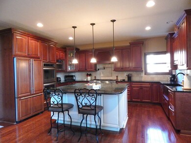 10300 Carmel Dr, Plain City, OH 43064 - photo 3