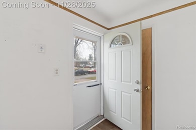 9540 Mercedes, Redford, MI 48239 - photo 6