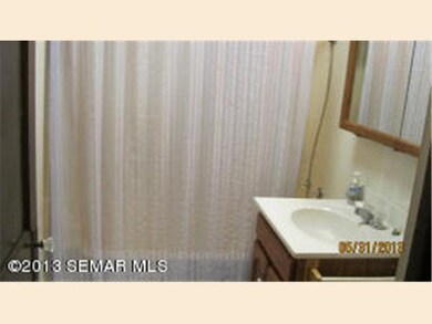 405 4th St SW, Austin, MN 55912 - photo 6