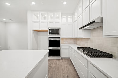 325 Fields Ln, Montgomery, TX 77316 - photo 5