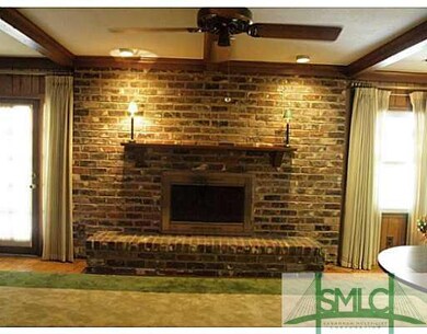 Den/Family/Great Room.