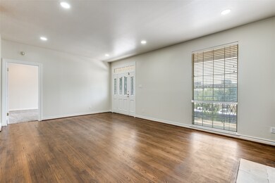 3208 Cole Ave unit 2202B, Dallas, TX 75204 - photo 4