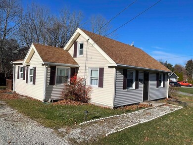 7 Central Ave, Portsmouth, NH 03801 - photo 2