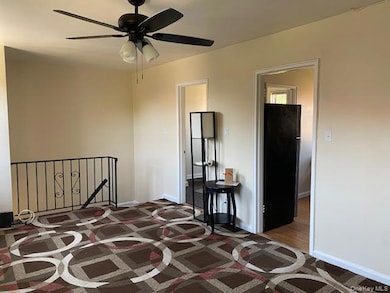 73-24 255th St unit H-2, Glen Oaks, NY 11004 - photo 6