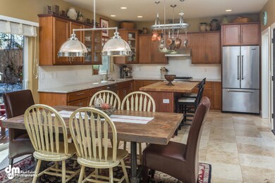 Kitchen_DMD_6353-SMALL