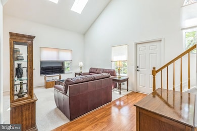 22 Pioneer Ct, Ewing, NJ 08628 - photo 3