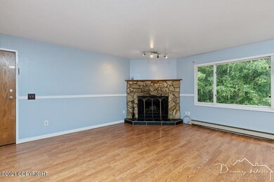 Living Room-20210712-2950