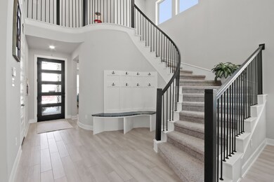 Beautiful entry with custom MUD area that was adde