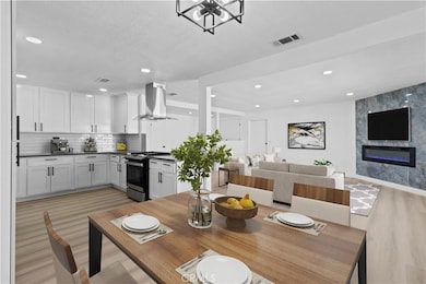 13765 Deauville Dr, Victorville, CA 92395 - photo 6